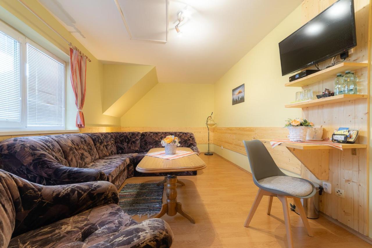 Penzion & Bar Natali Spissky Stvrtok Zewnętrze zdjęcie