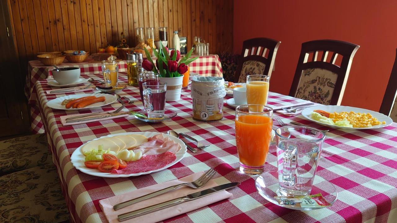 Penzion & Bar Natali Spissky Stvrtok Zewnętrze zdjęcie